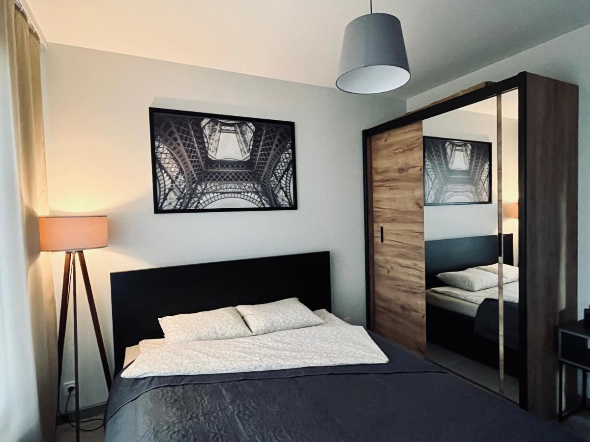 Апартаменты Apartament Husarska Румя Экстерьер фото
